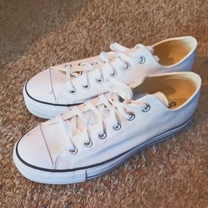 Converse platform size 10